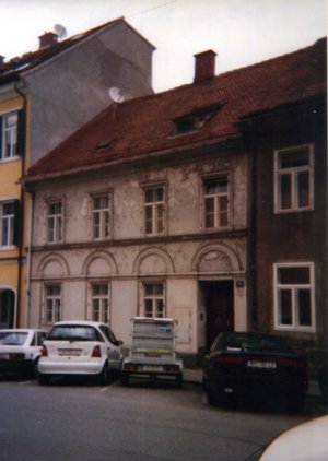 Laimburggasse 2004